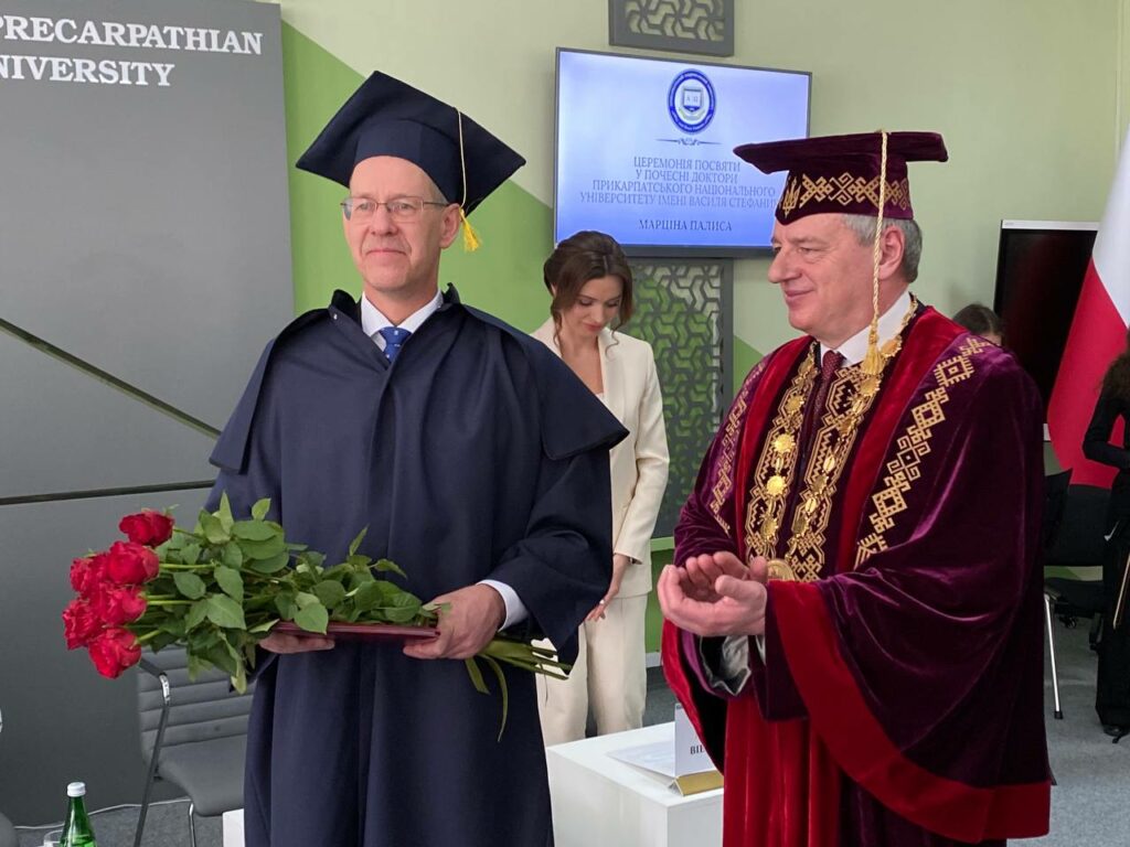 26cc5b4f-66af-4853-9b49-88664b64afe6-1024x768