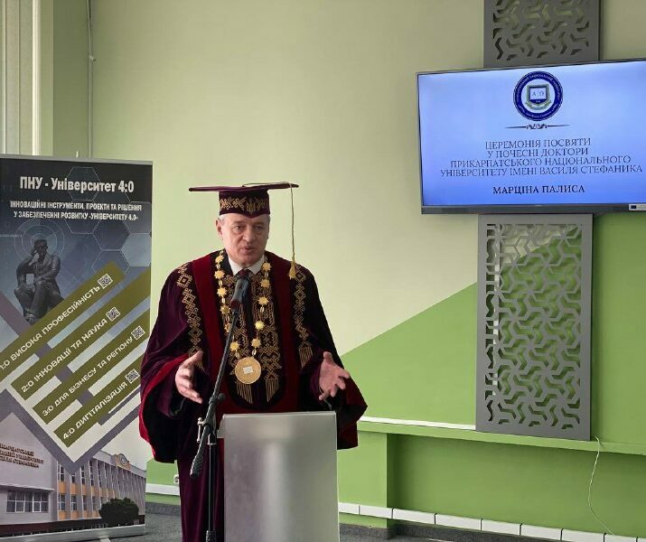 d636ed2d-94f7-4232-84f9-a778502d6aec-715x600