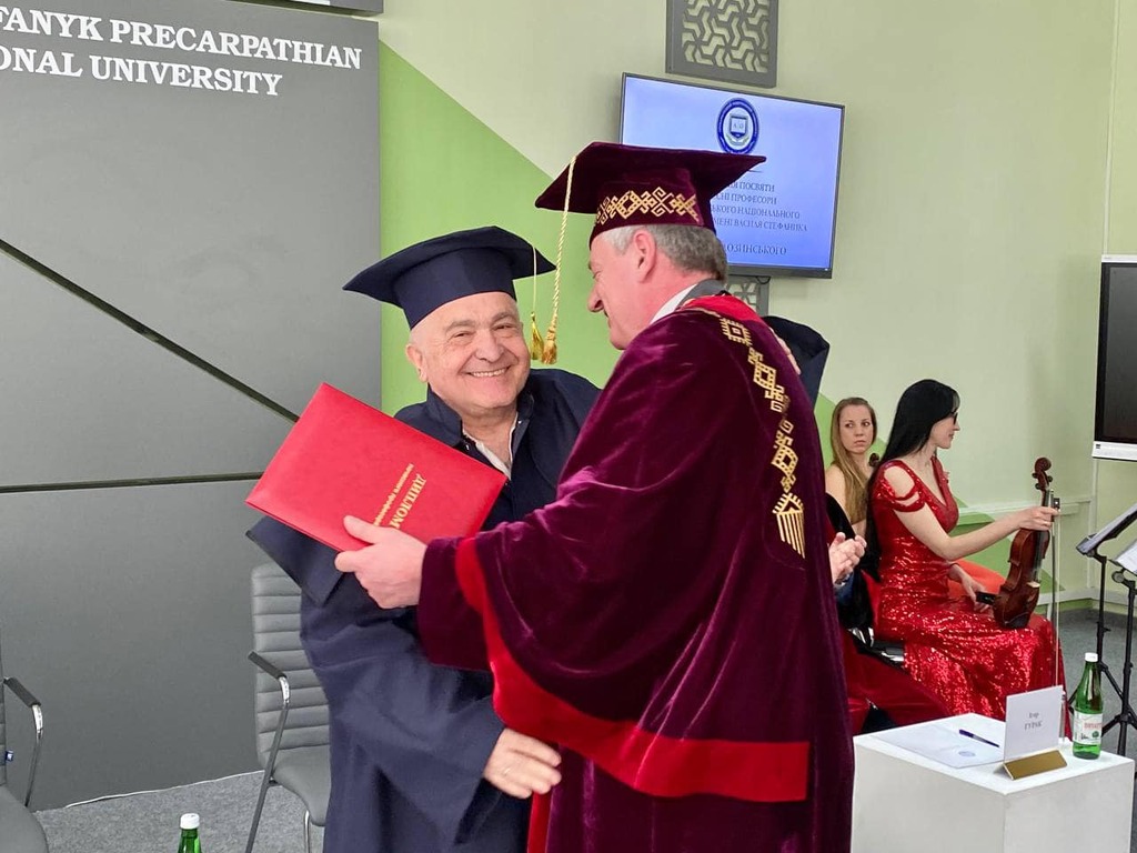 439888537_952179816910547_3017628540912272583_n