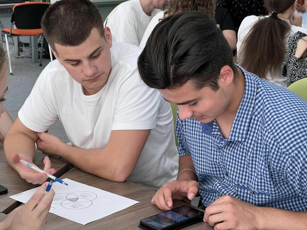 445175011_990089203117622_4200946856362063873_n