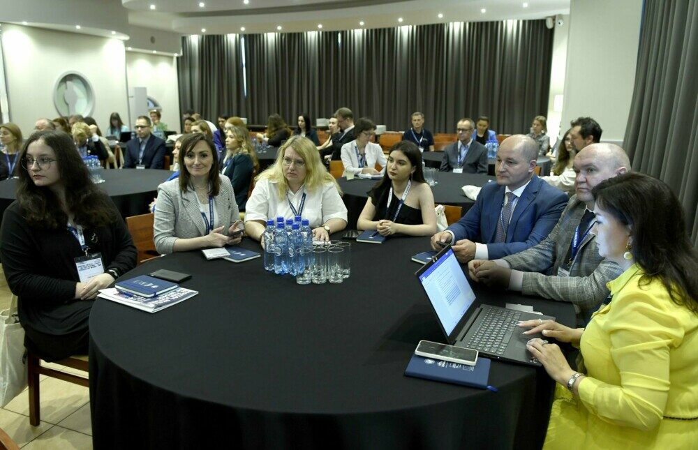 d4b536e2-299f-466a-addd-c430085e46ea