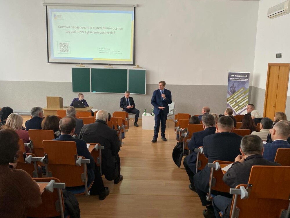 photo_5395723807618098877_y