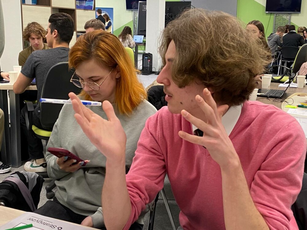 photo_5431527526875918780_y