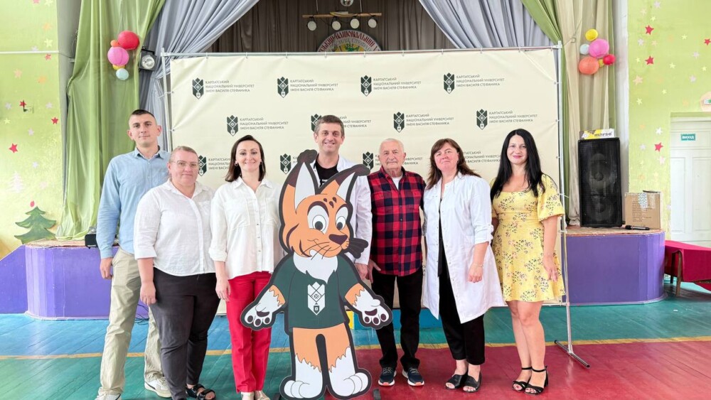 photo_5273915202208922304_y